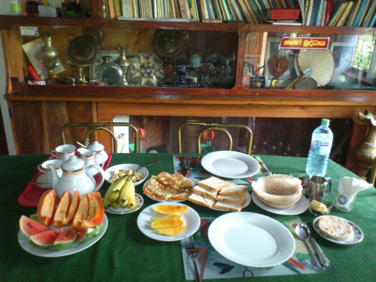 Bed and Breakfast Country House à Ella Extérieur photo